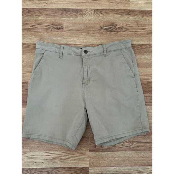 RSQ Other - RSQ Jeans Men Khaki Chino Classic ShortsSize 36